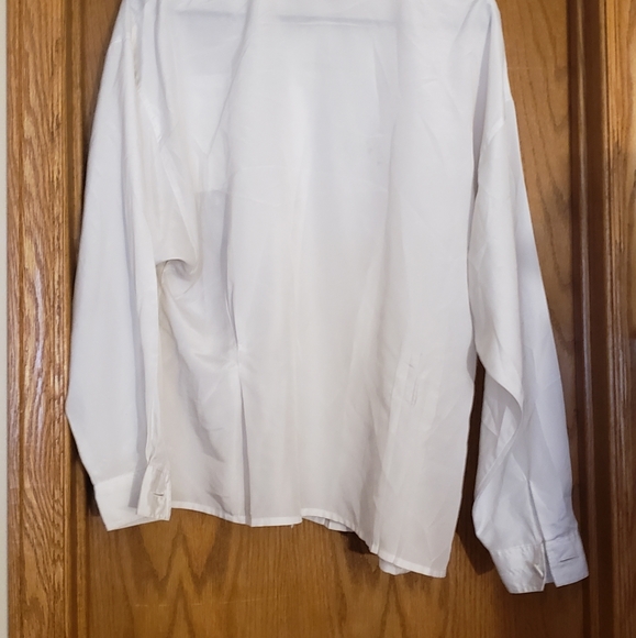Honors misses white button up - Picture 2 of 5